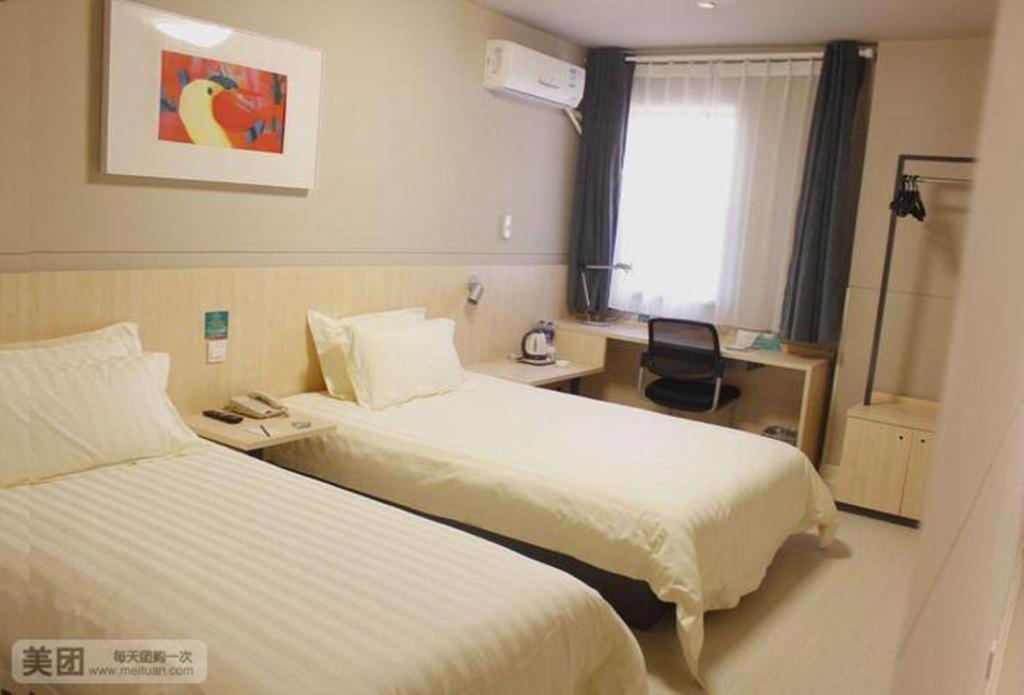 Jinjiang Inn Nanchang Bayi Square Ximazhuang Food Street Екстериор снимка